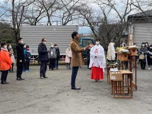 806CB90D-EB32-4419-BDC0-56099F2E412F